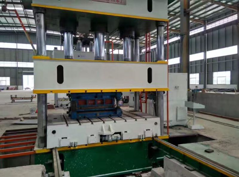 復(fù)合材料液壓機(jī)模具